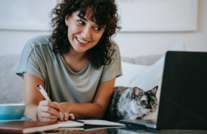 women researching home equity loans